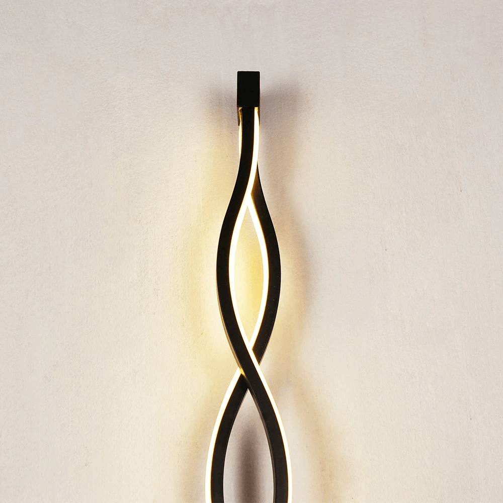 Nordic Modern Shaped Wall Lamp